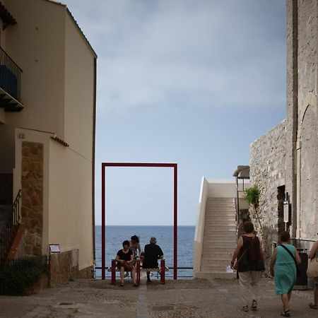 Апартаменты Bastione Чефалу Экстерьер фото